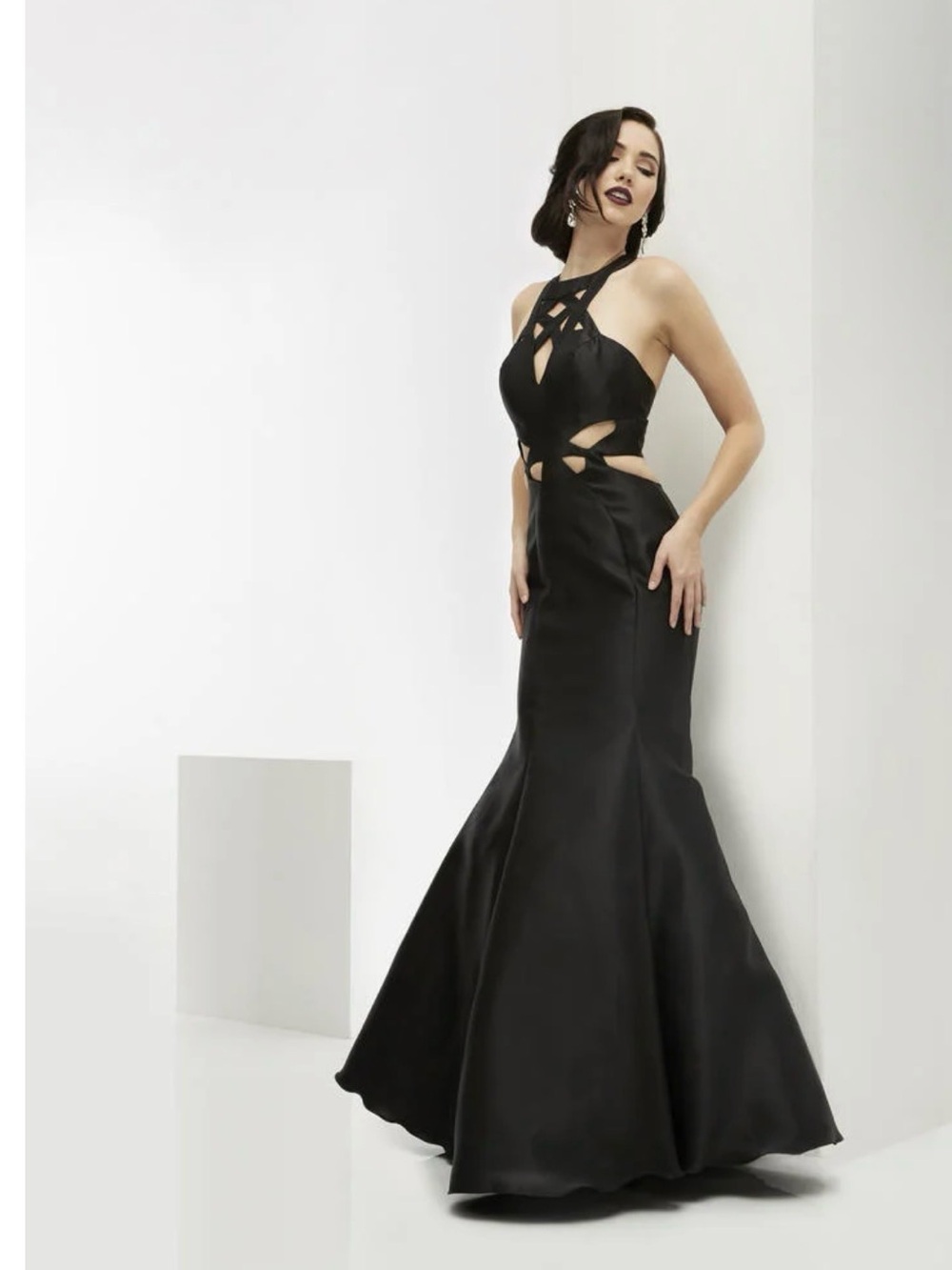 Jasz Couture- #6064 Mermaid Cut Cut out dress Size 10